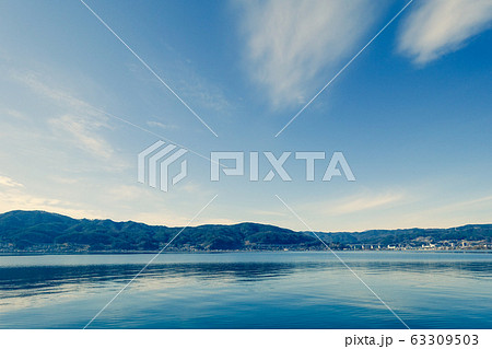遊覧船から諏訪湖の風景 63309503