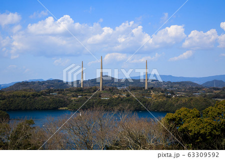 《長崎県 西海市》 西海の丘展望台からの針尾送信所の電波塔 63309592