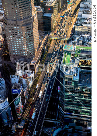 〈東京都渋谷区〉渋谷スカイから東京の景色 246号線方面 63311654