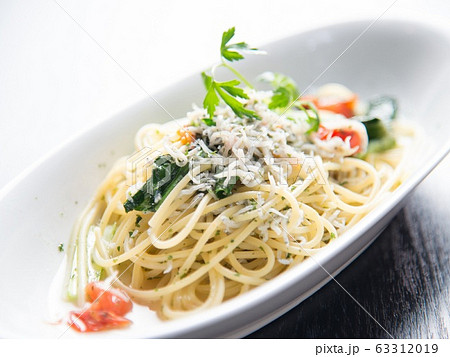 しらすのパスタ 63312019