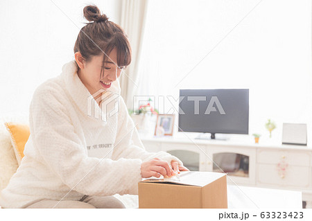 女性 女性 63323423