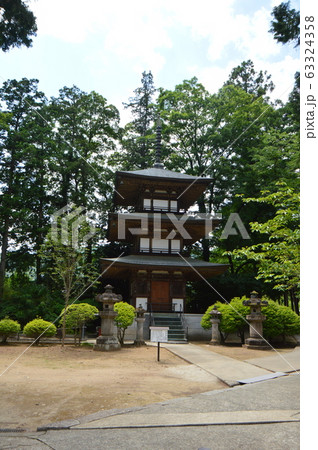 三重塔(恵林寺/山梨県甲州市塩山小屋敷) 三重塔(恵林寺/山梨県甲州市塩山小屋敷) 63324358
