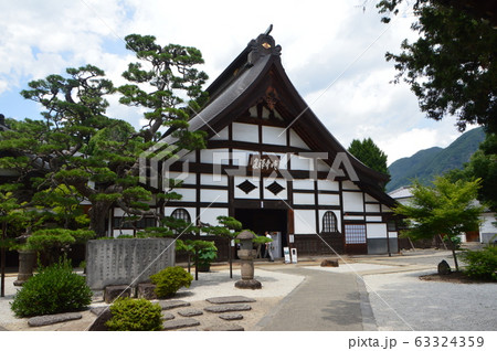 恵林寺の「庫裡」（山梨県甲州市塩山小屋敷2280） 63324359