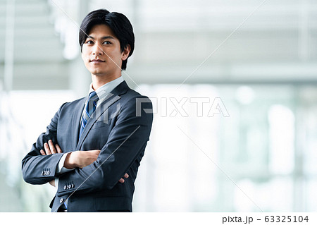 男性 ビジネスイメージ 男性 ビジネスイメージ 63325104