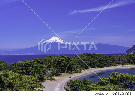 【静岡県】西伊豆戸田・御浜岬 海越しの富士 【静岡県】西伊豆戸田・御浜岬 海越しの富士 63325731