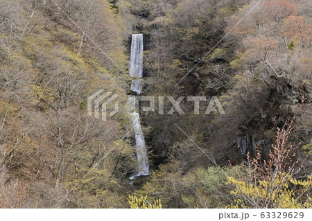 日光第二いろは坂剣ヶ峰展望台からの二荒山神社方等滝 日光第二いろは坂剣ヶ峰展望台からの二荒山神社方等滝 63329629