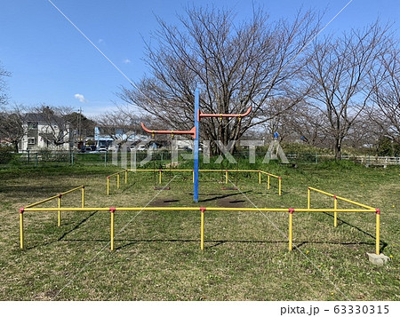 寂れた公園 春 寂れた公園 春 63330315