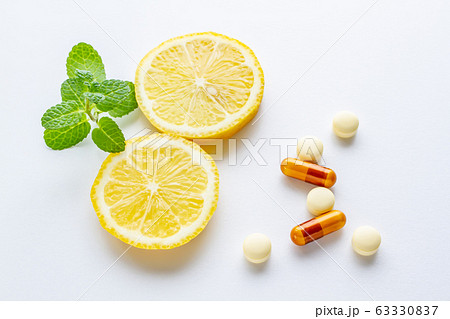 サプリメント　イメージ素材 63330837