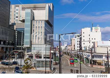 富山・高岡駅前と万葉線アイトラム 63339999