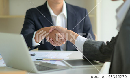 Business people shake hands to work. 63346270