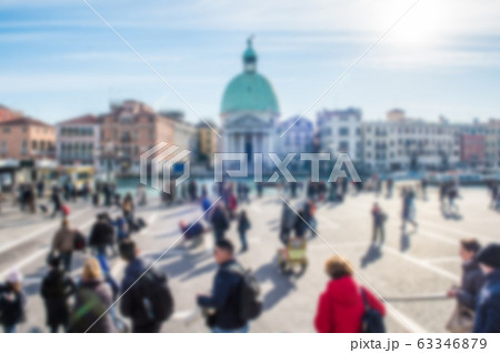 イタリア　ヴェネツィア　サンタ・ルチア駅からのボカシ風景 63346879