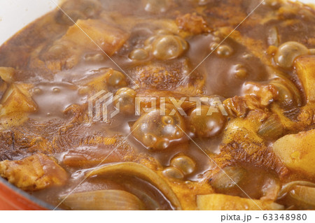 カレー作り 63348980