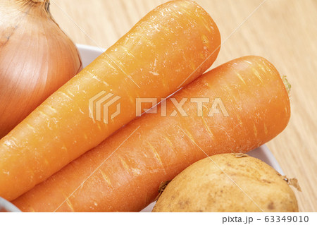 食材 人参 63349010