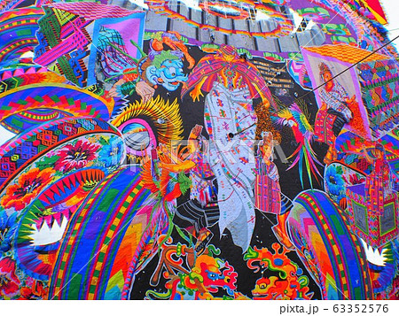 ＜グアテマラ＞死者の日 63352576