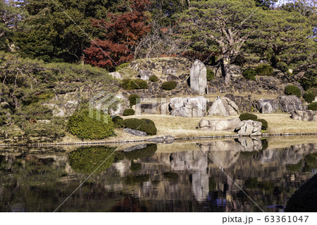 （東京都）六義園の紅葉 63361047