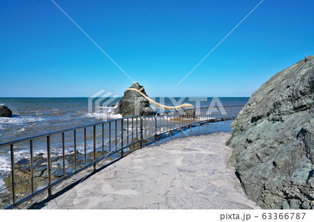 【夫婦岩】 三重県伊勢市二見町江 【夫婦岩】 三重県伊勢市二見町江 63366787