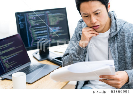 IT系エンジニアイメージ 63366992