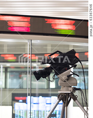 東京証券取引所　東証アローズの中継カメラ　 63367646