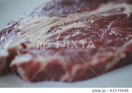 牛肉 ステーキ 63370688