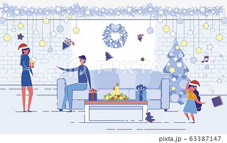 Happy Family Mom Dad Daughter Celebrate Christmas 63387147