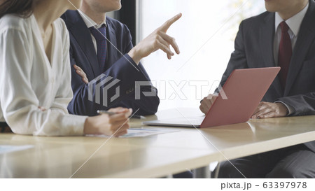 ビジネスイメージ　会議 63397978