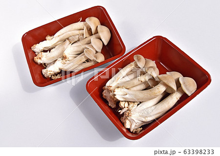 1,013 Shimeji Shitake Images, Stock Photos, 3D objects, & Vectors