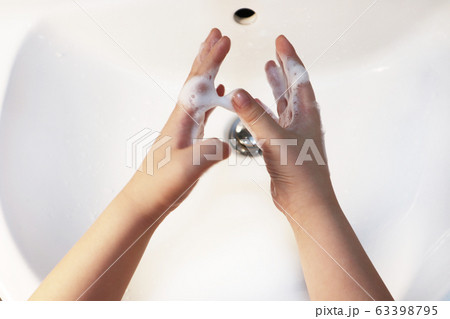 手 人 人間 63398795