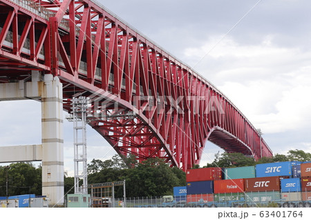 大阪南港　南港コンテナターミナル　港大橋 63401764
