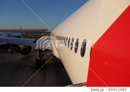 エミレーツ航空、ボーイング777の外観 63412462