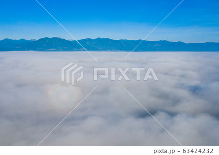 霧の日の空撮 63424232