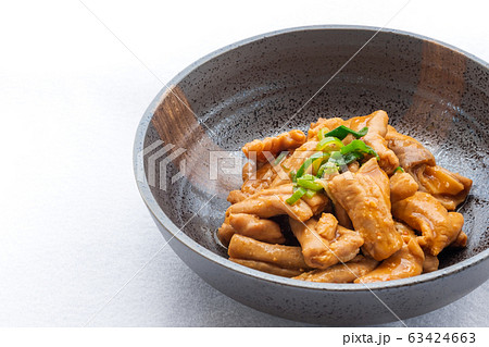 豚のもつ煮 63424663