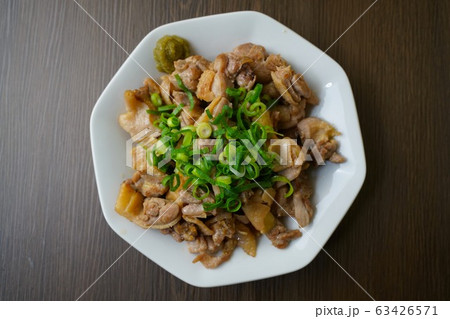 地鶏の炭火焼 地鶏の炭火焼 63426571
