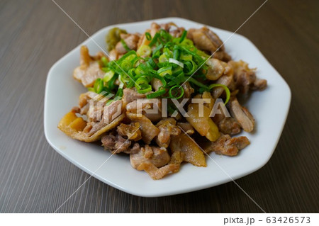 地鶏の炭火焼 63426573