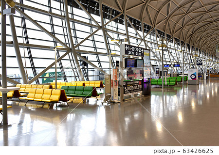 空港 空港 63426625