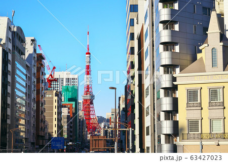 東京タワー〈札の辻交差点から〉 東京タワー〈札の辻交差点から〉 63427023