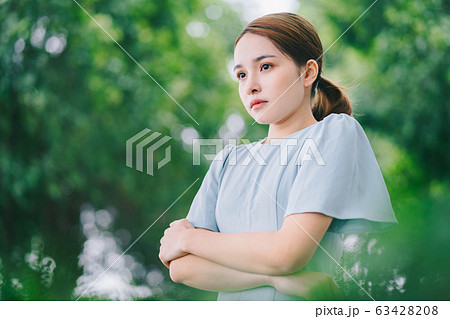 Beautiful woman, park, nature 63428208