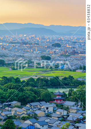 京都の嵯峨天皇陵からの眺め 63438832