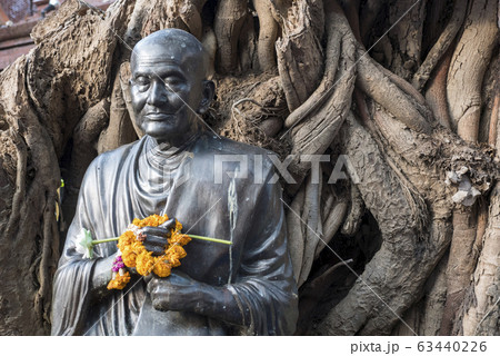 Thai monk statue 63440226