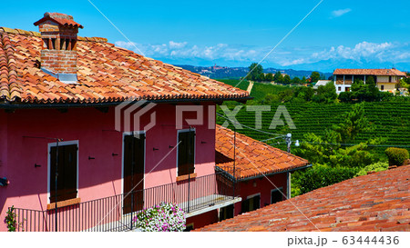 View of the town of Grinzane Cavour, Piemont, Italy 63444436
