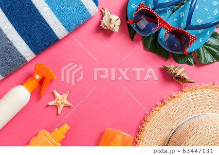Summer vacation background with copy space. Flat 63447131