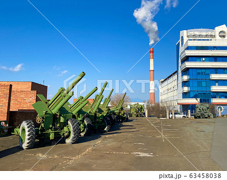 ウラジオストクの要塞博物館で見られるロシアの戦車 63458038