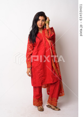 Full body shot of young Persian woman in traditional clothing 63459401