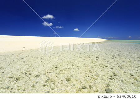 久米島・ハテの浜 63460610
