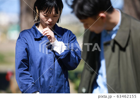 別れるカップル 63462155