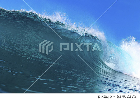 Ocean wave under blue sky Ocean wave under blue sky 63462275