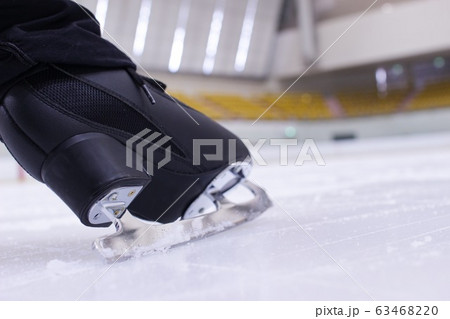 フィギュアスケート　スケーティング 63468220