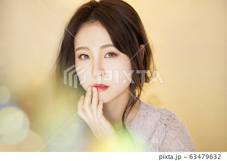 女性　ビューティー 63479632