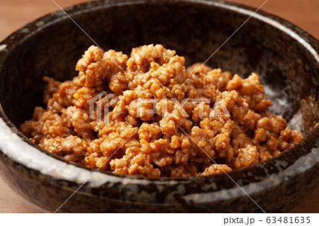 肉味噌 63481635