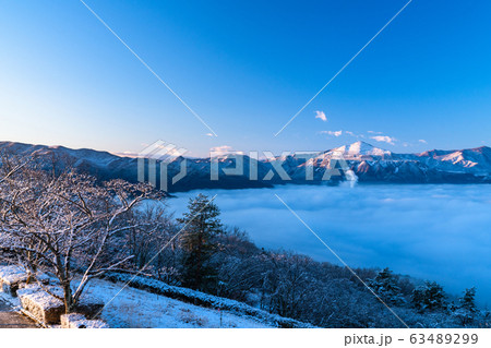 《埼玉県》霧氷と秩父の大雲海・積雪の美の山公園 《埼玉県》霧氷と秩父の大雲海・積雪の美の山公園 63489299