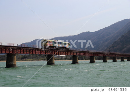 京都丹後鉄道 (旧 北近畿タンゴ鉄道) 由良川橋梁 京都丹後鉄道 (旧 北近畿タンゴ鉄道) 由良川橋梁 63494536